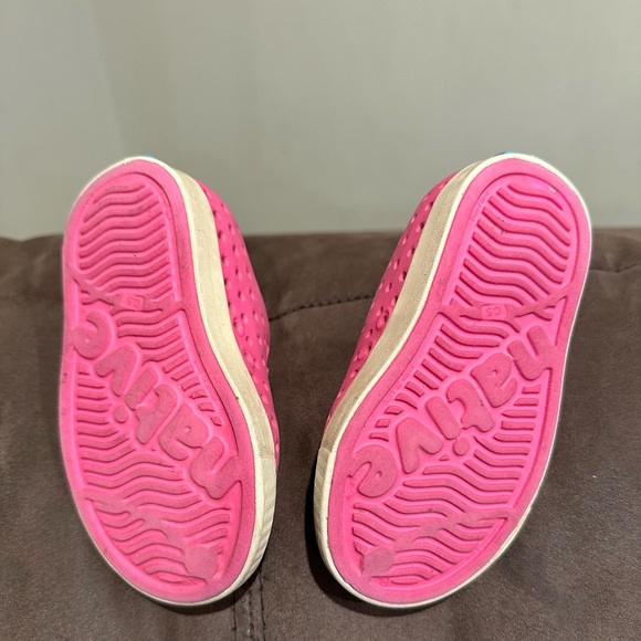 Pink Native size C5 - Picture 3 of 4